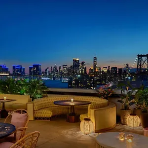 Hotel Moxy Brooklyn Williamsburg, New York